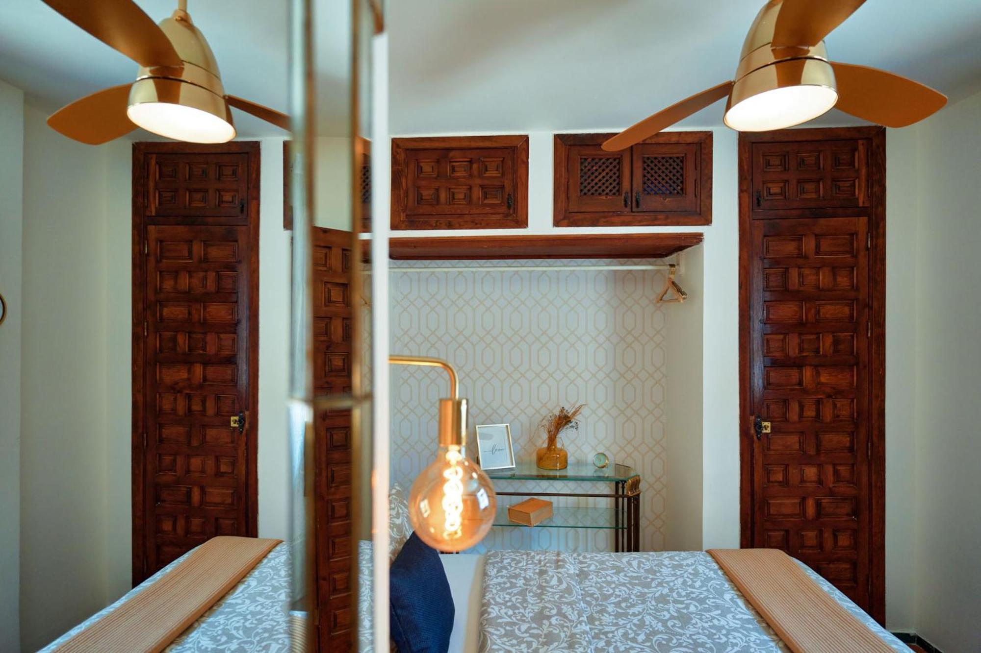 Anali - Hostatel Appartement Granada Buitenkant foto