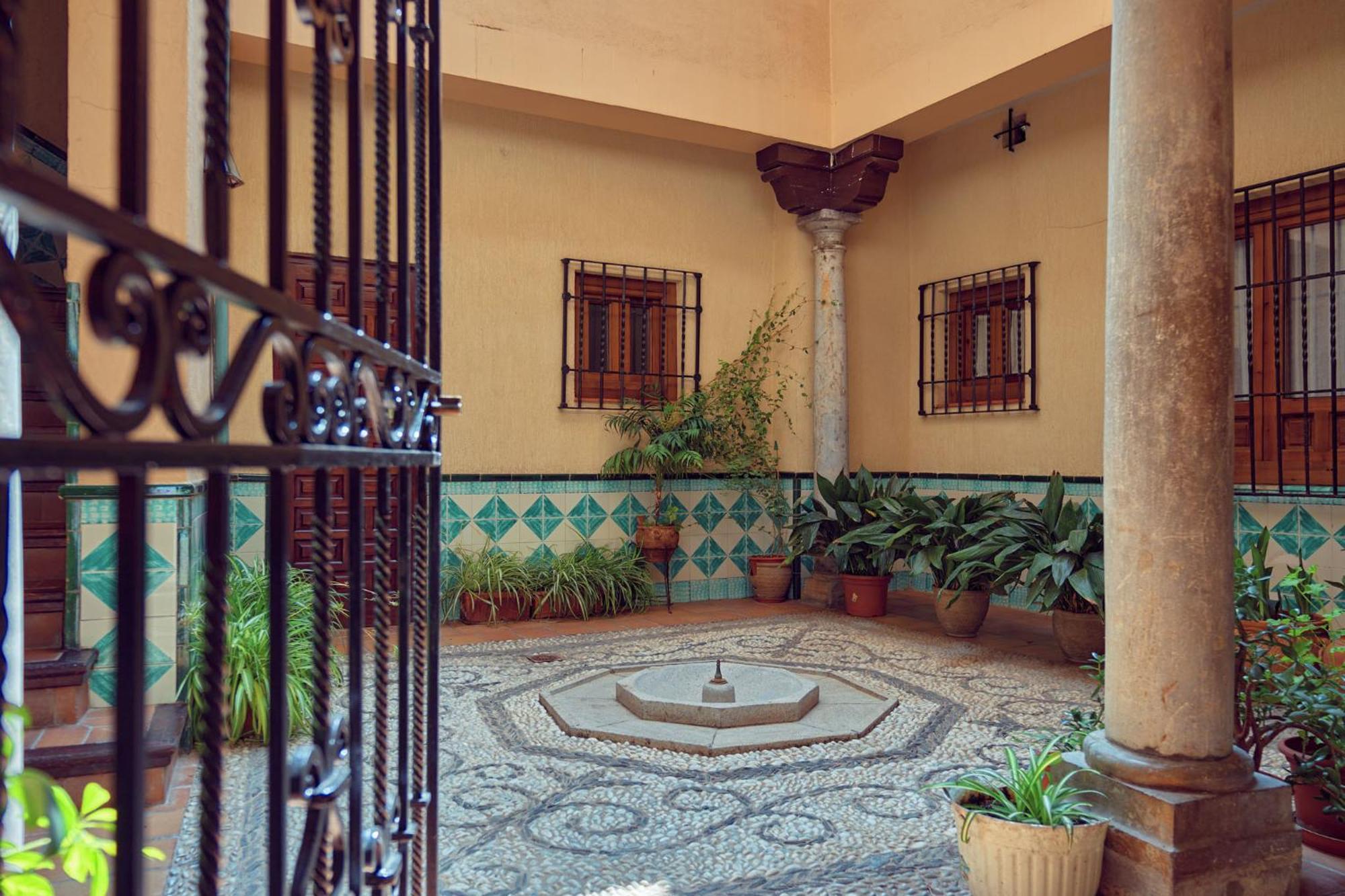 Anali - Hostatel Appartement Granada Buitenkant foto