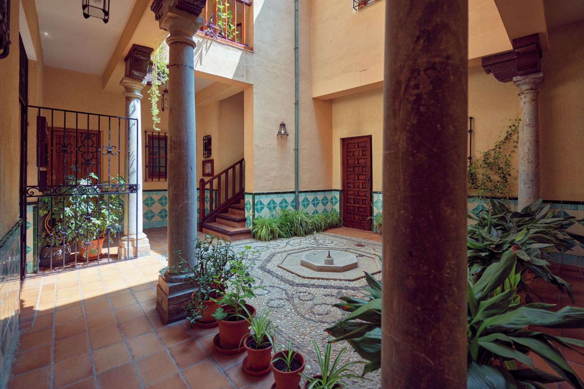 Anali - Hostatel Appartement Granada Buitenkant foto